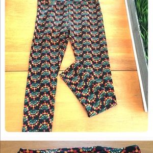 Brand new never worn super soft LuLaRoe leggings.